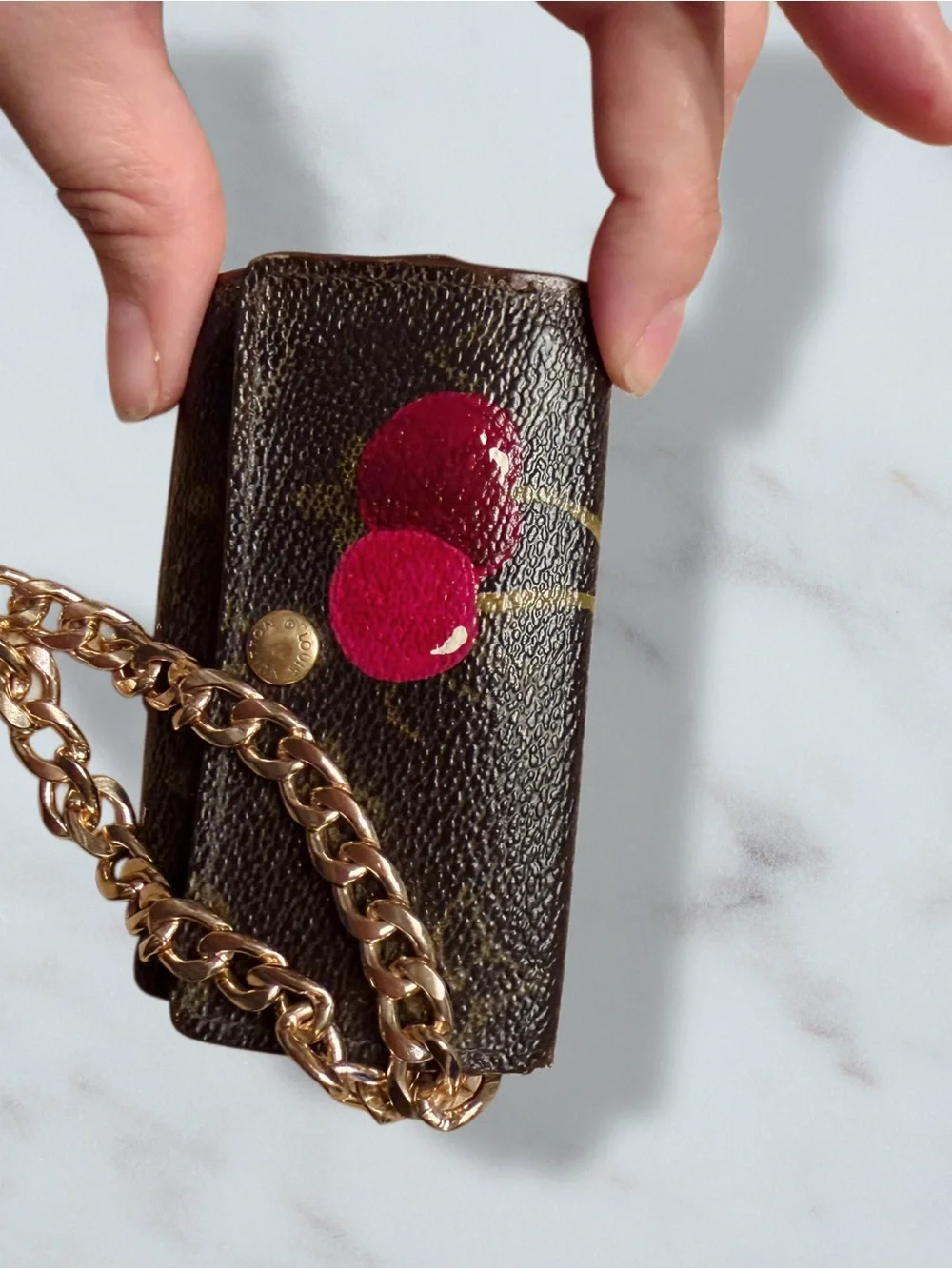 Customized Authentic Vintage LV keyholder 🍒